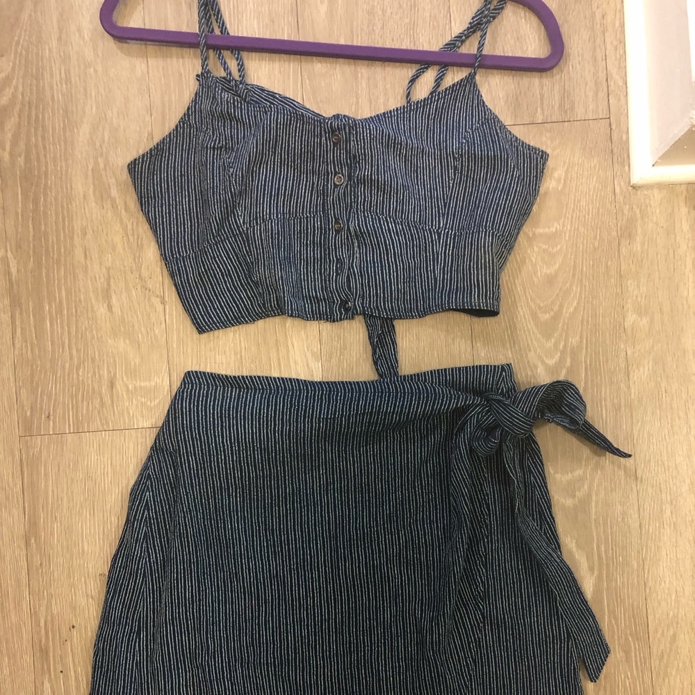 Two piece set
